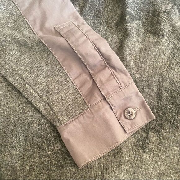 Stella McCartney kids Gray Wolf Graphic Hoodie size 10 - Picture 4 of 10